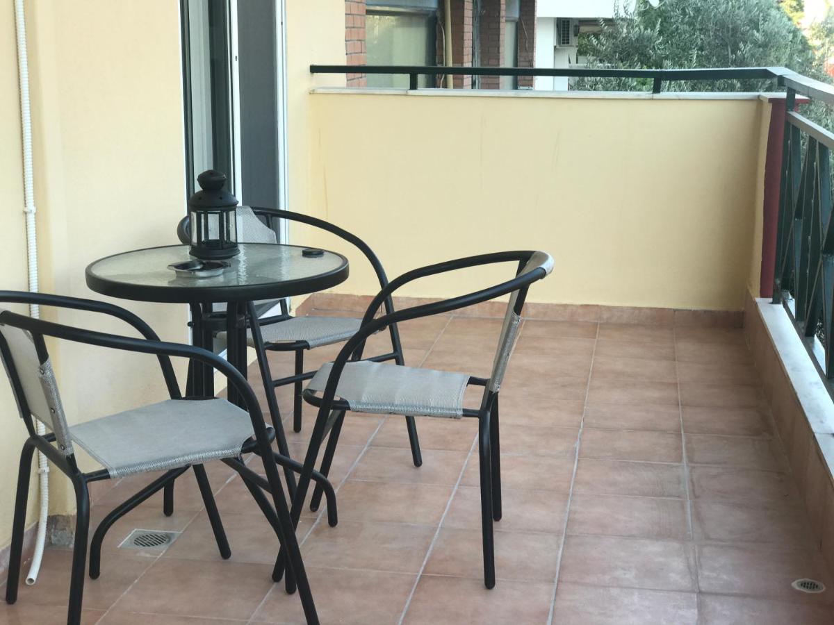 Seashell Apartment Peraía Екстериор снимка