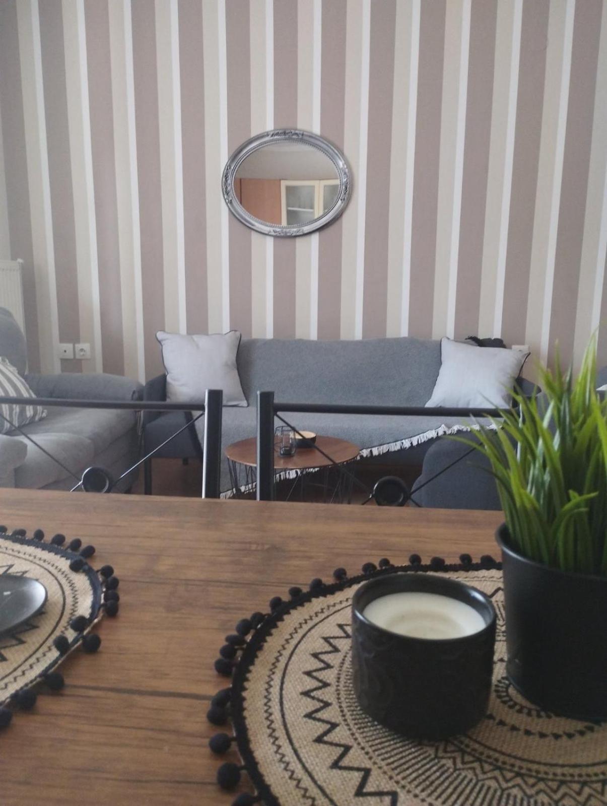 Seashell Apartment Peraía Екстериор снимка
